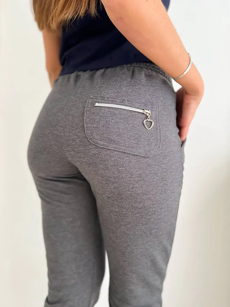 Frida pantalón chupín de mujer 16