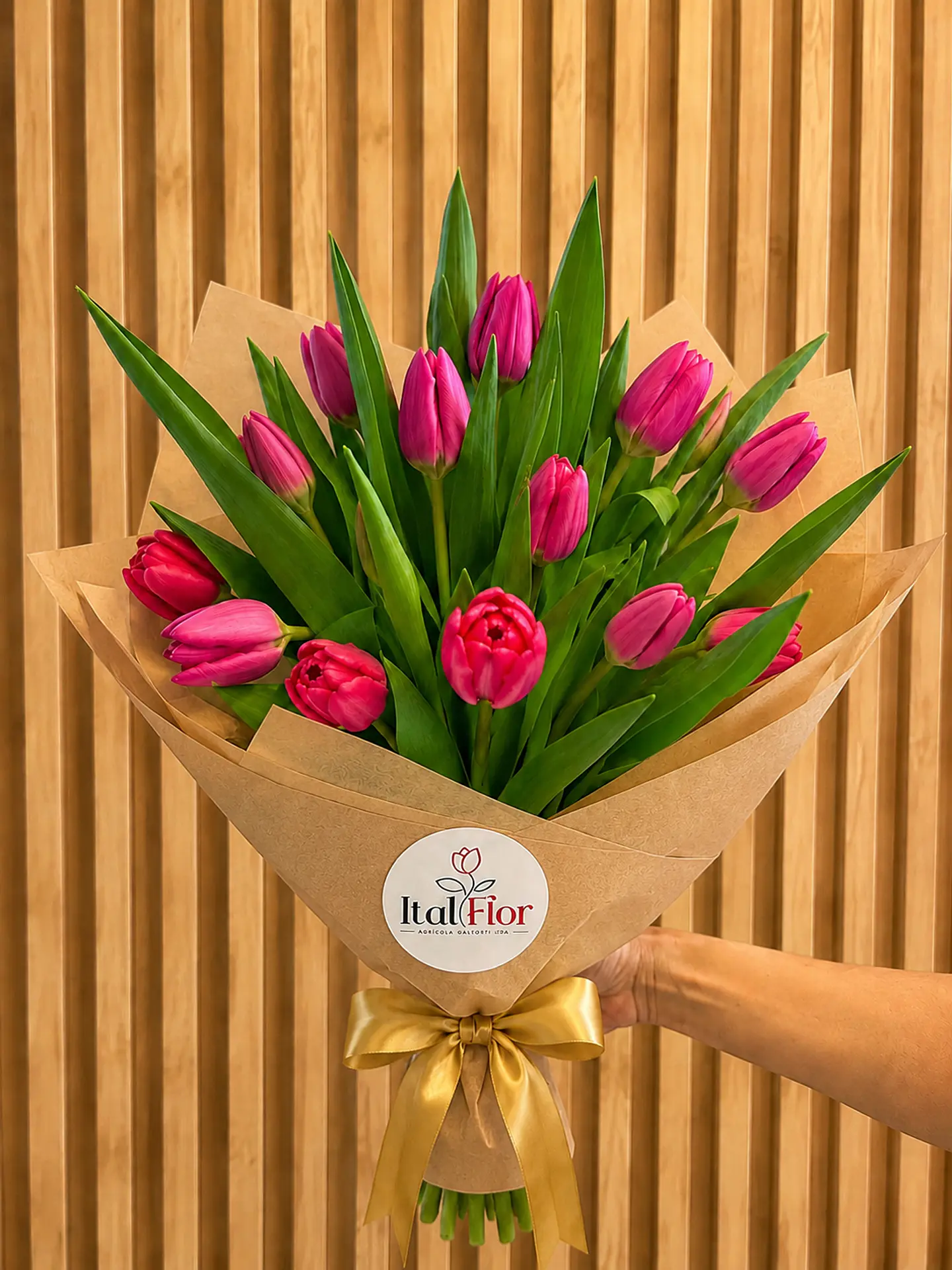 Ramo de Tulipanes Fucsia 10 varas 2