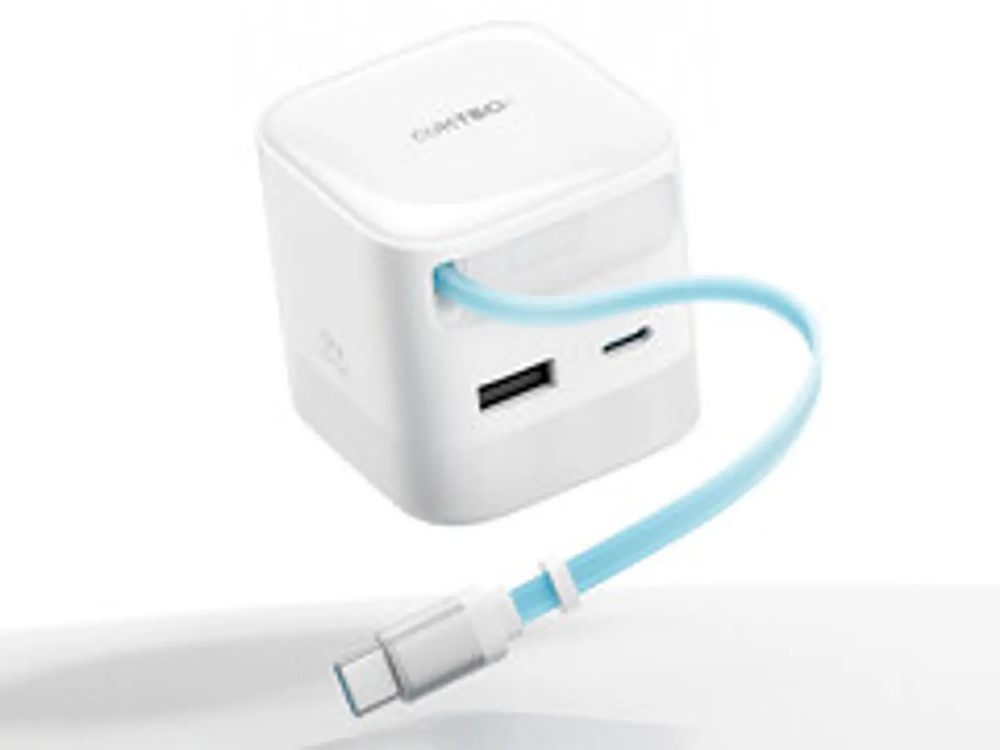 CUKTECH CP6 | Cargador GaN 67W con Cable USB-C Retráctil 1