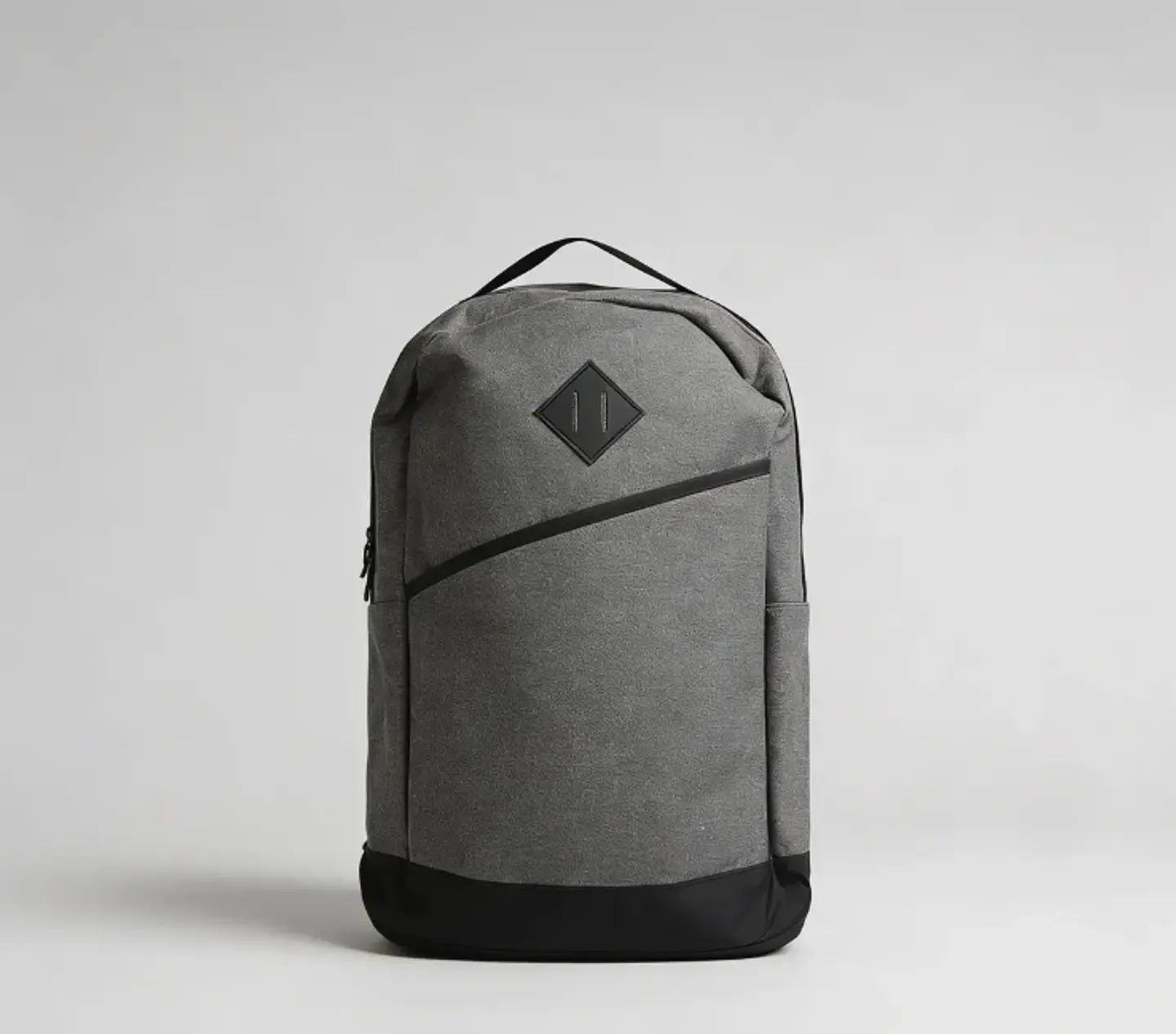 Mochila Notebook Unisex Tahg Duomo 17L Color Gris 3