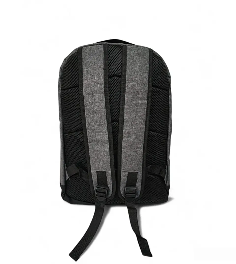 Mochila Notebook Unisex Tahg Duomo 17L Color Gris 7