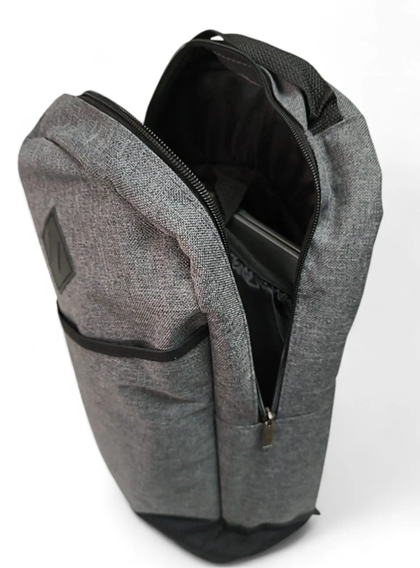 Mochila Notebook Unisex Tahg Duomo 17L Color Gris 5