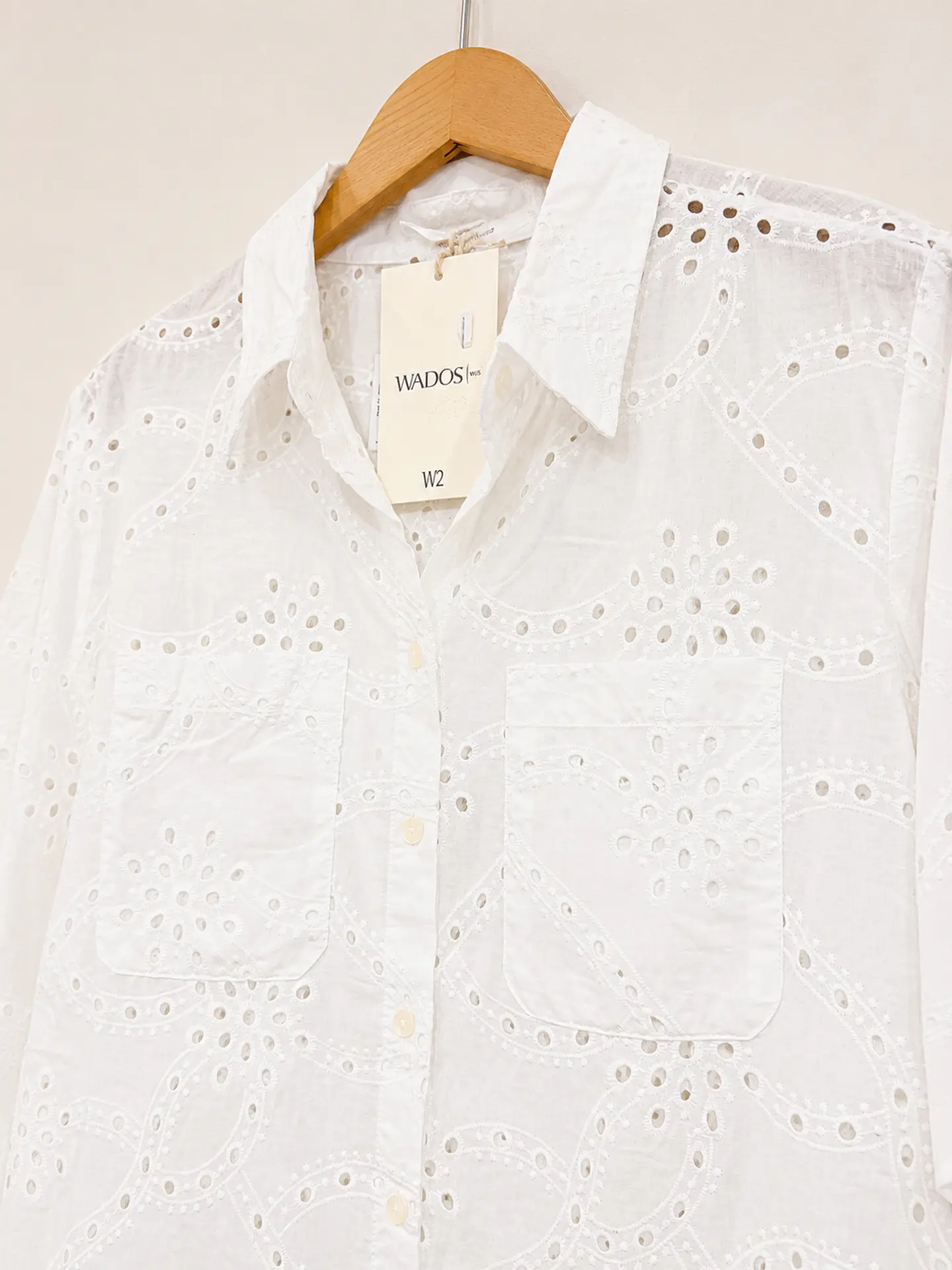Blusa Wados Manga Corta Schiffli blanca 2