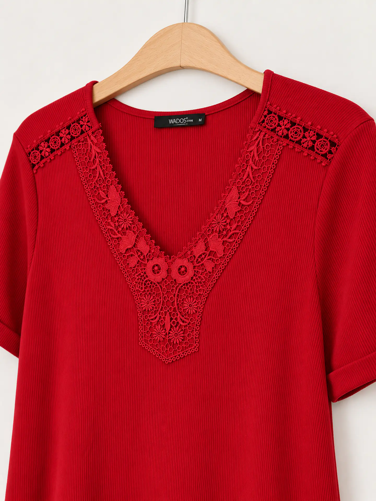 Polera manga corta Roja Wados 2