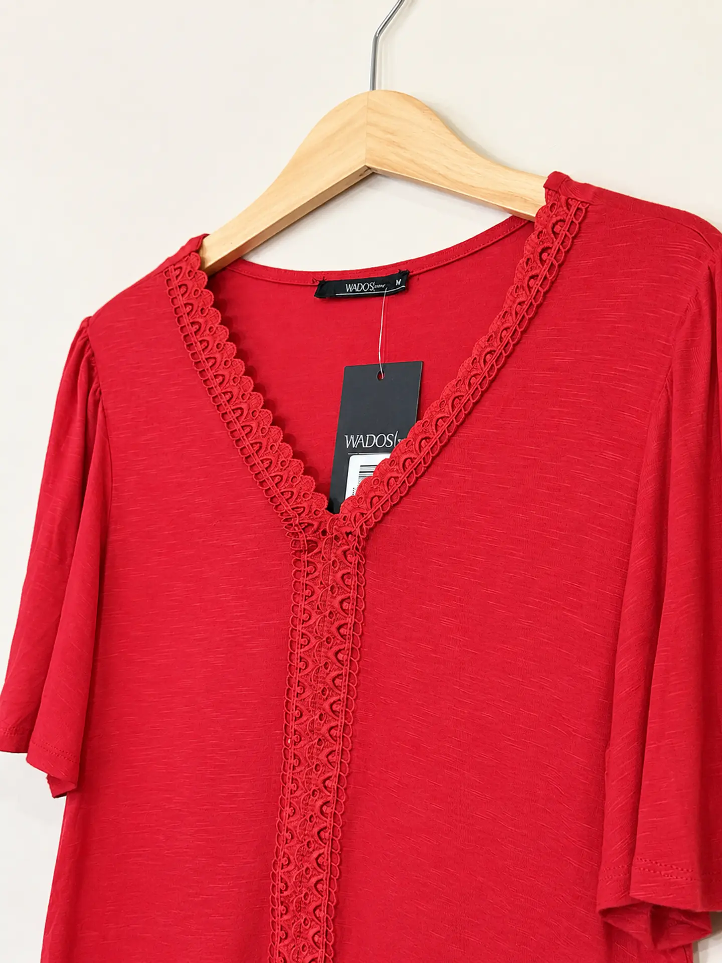Polera manga corta roja Wados 2