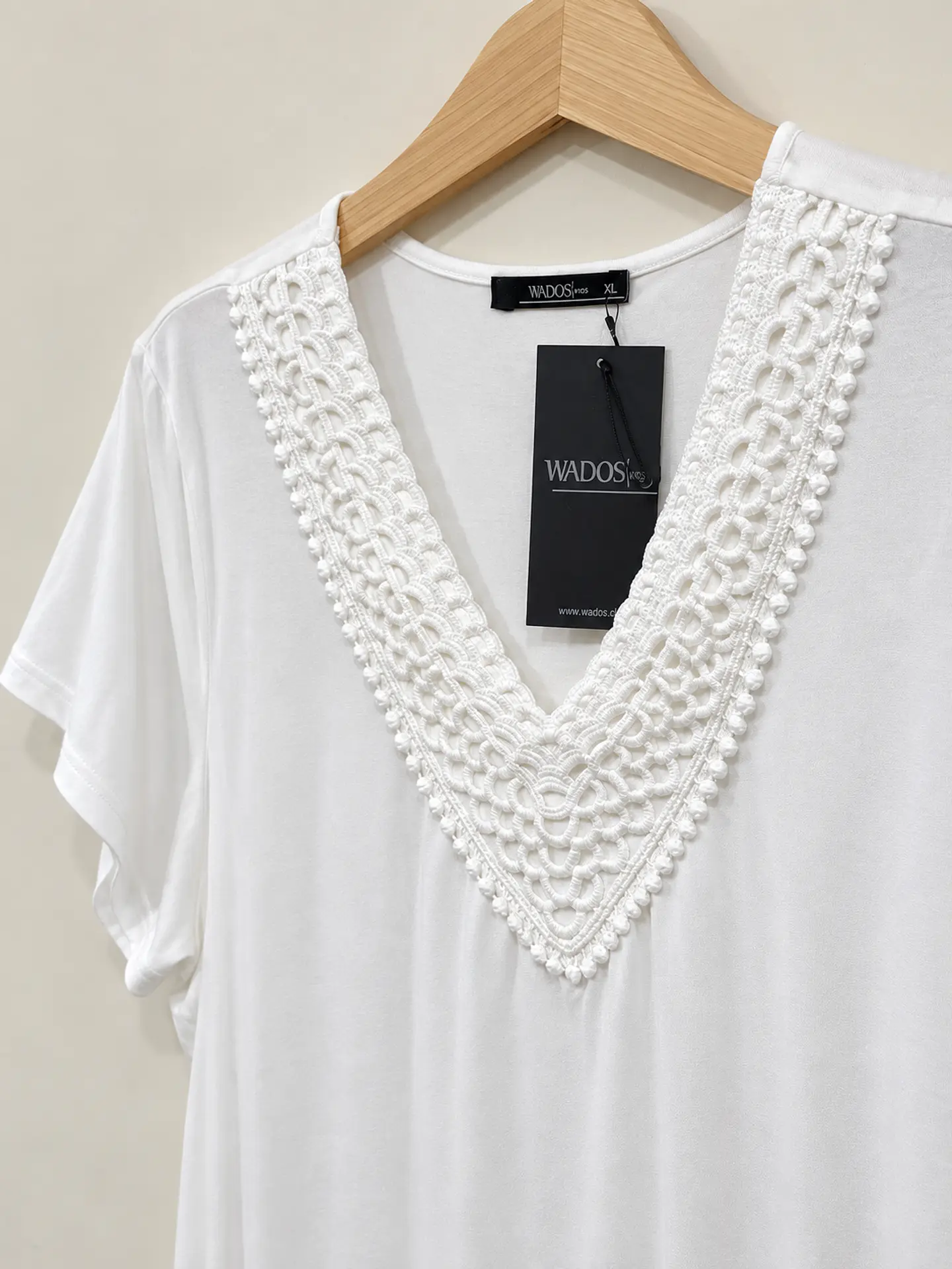 Blusa manga corta Blanca Wados 2