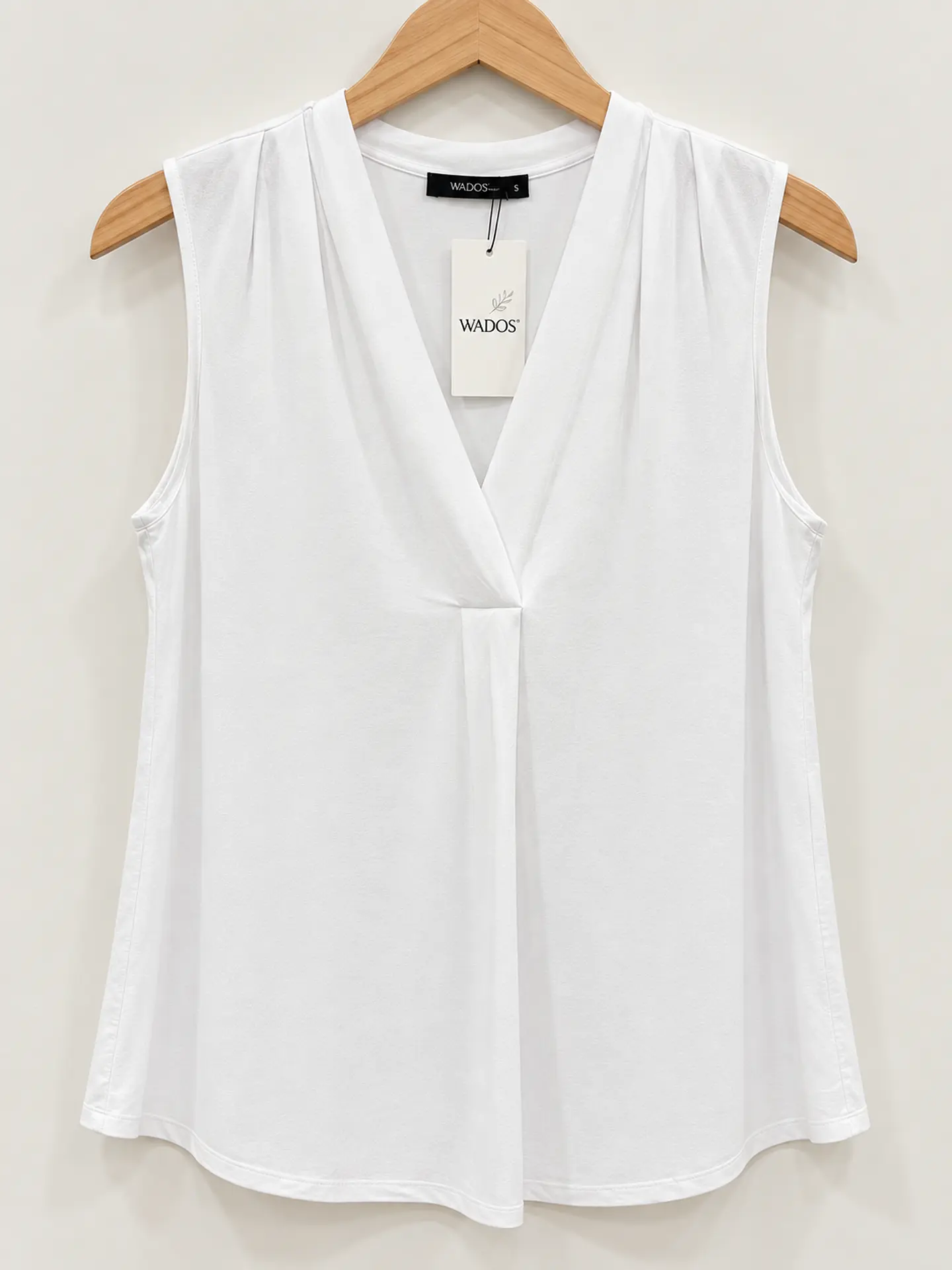 Blusa sin mangas hueso Wados 1