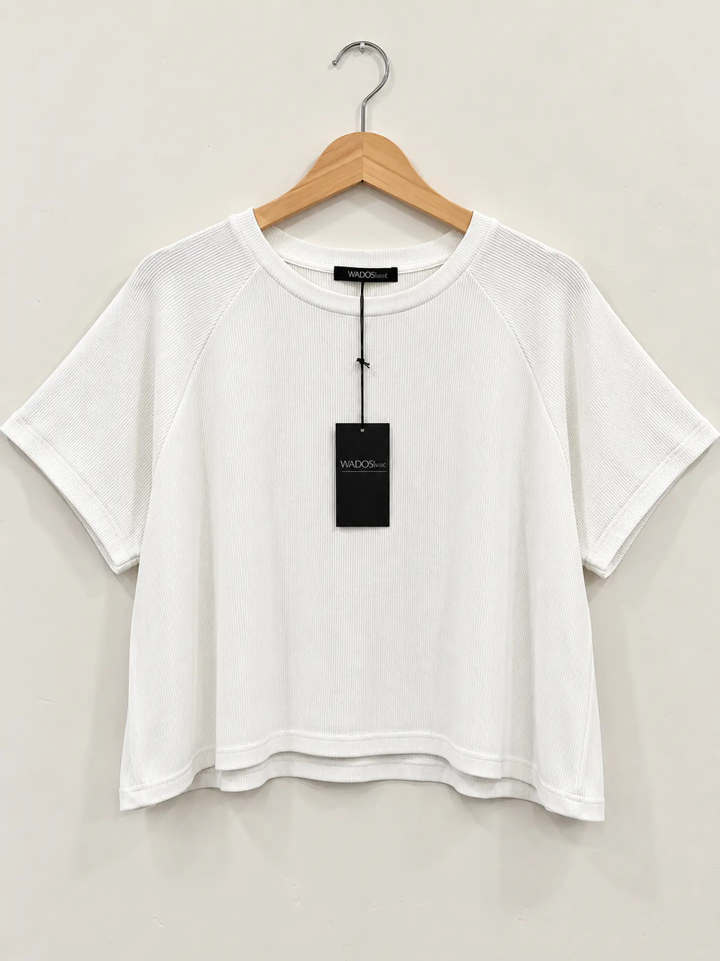 Polera manga corta Hueso Wados 1