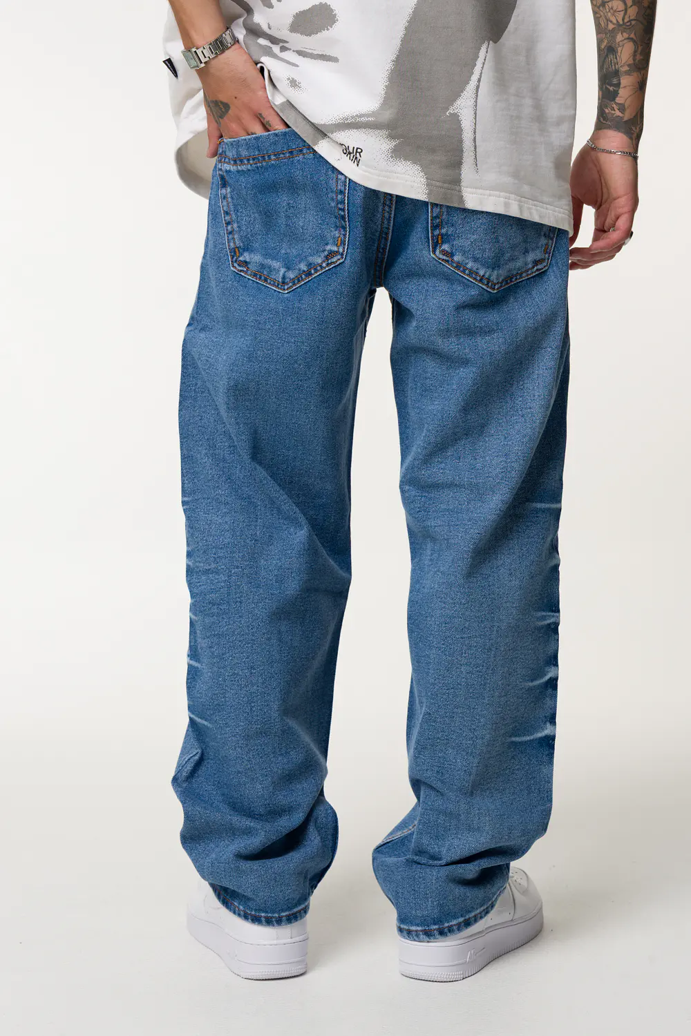 1011 OVER MODA HOMBRE TONO MEDIO 6