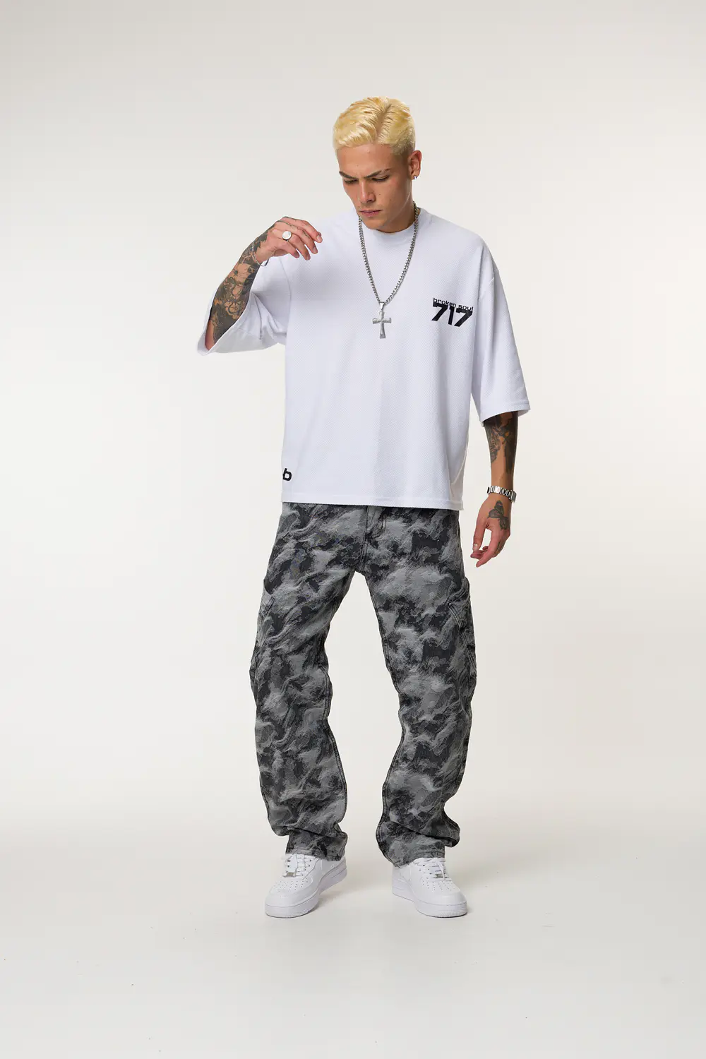 1028 OVER JACQUARD HOMBRE TONO GRIS 6