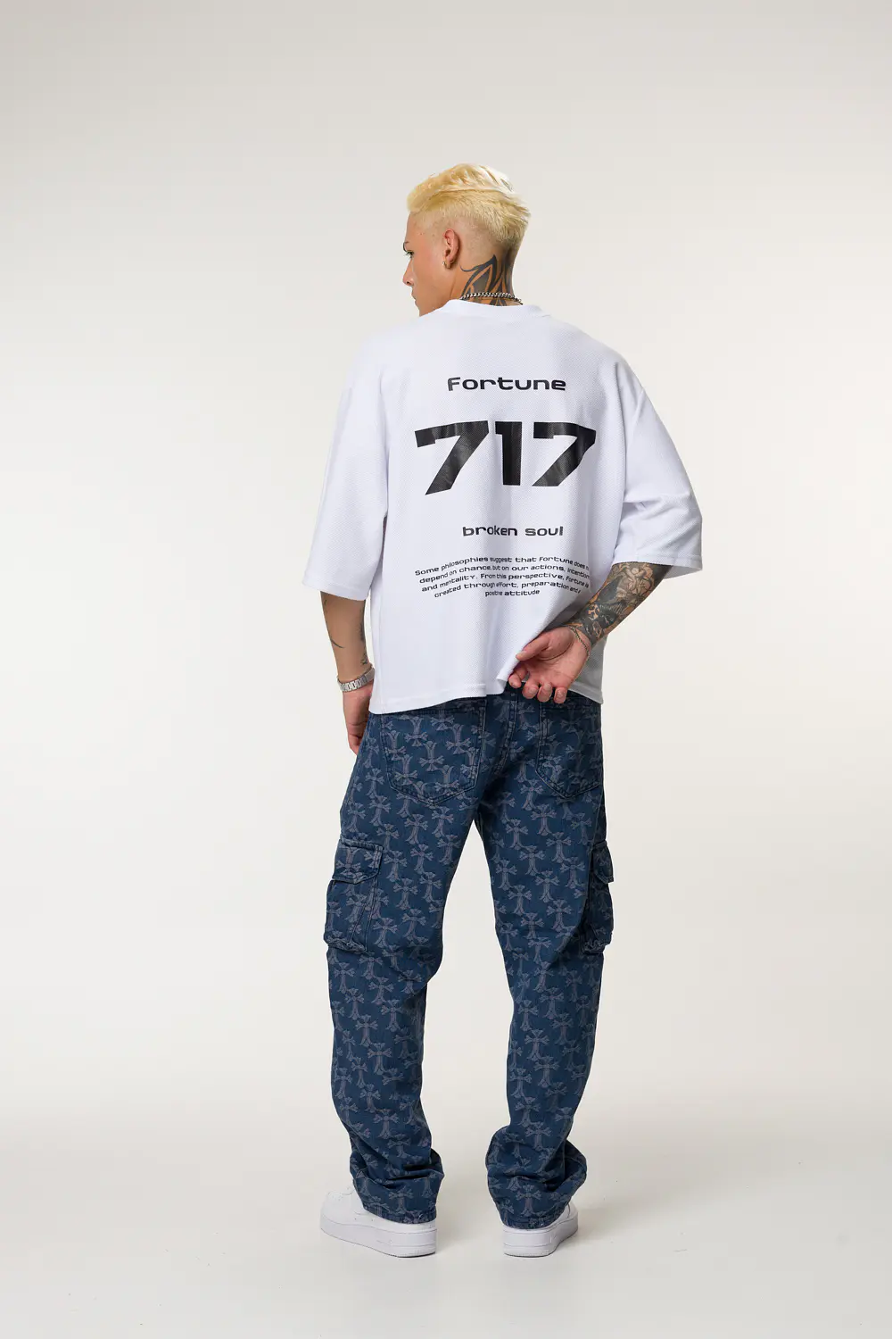 1022 OVER JACQUARD HOMBRE TONO PARDO 3