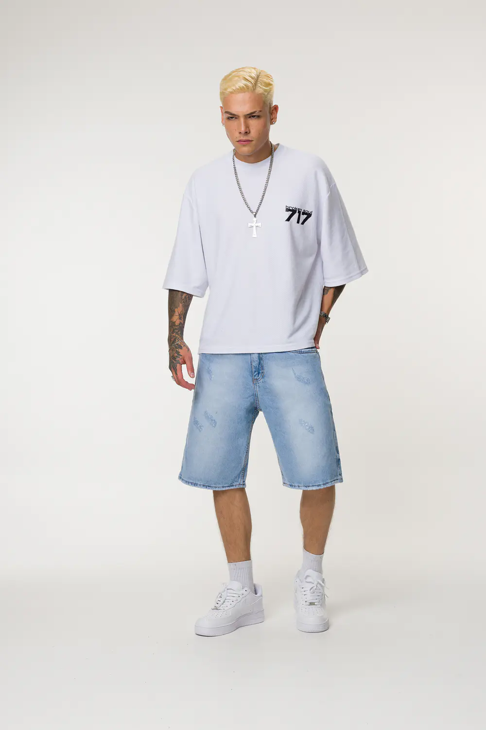 BERMUDA OVER HOMBRE TONO MEDIO CLARO