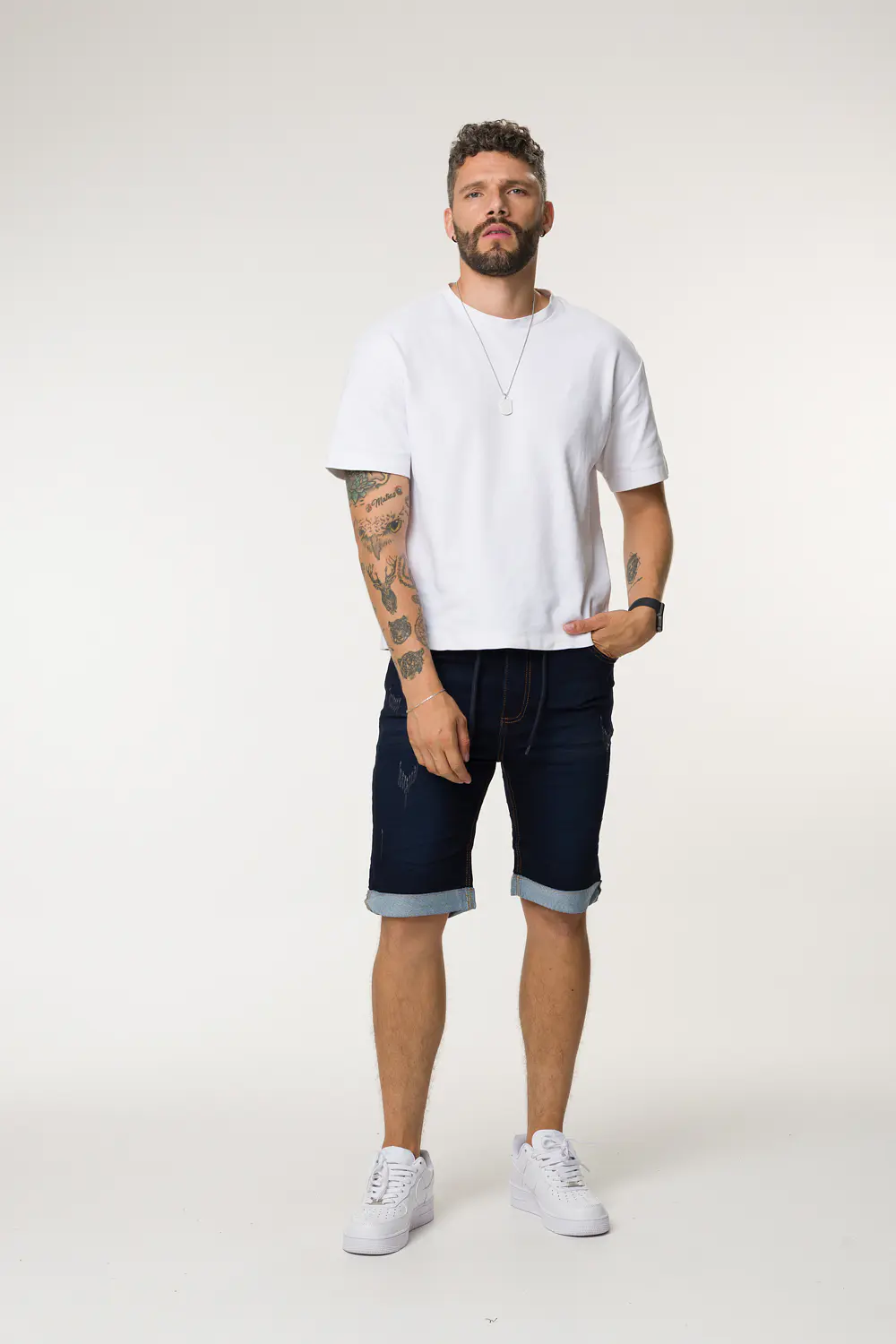 BERMUDA JOGGER TONO PARDO 4