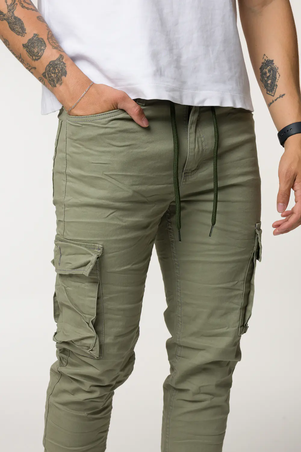 CARGO DRIL TONO VERDE CLARO 2