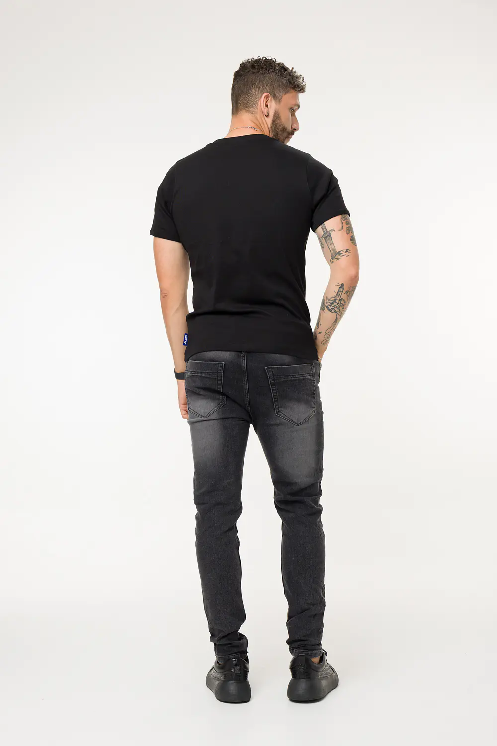 JOGGER TONO GRIS 9