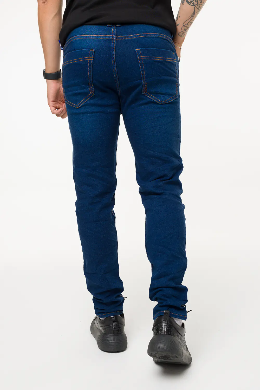 JOGGER TONO MAS QUE MEDIO 5