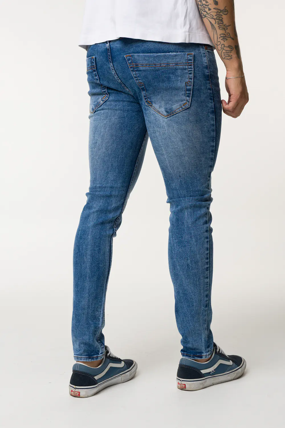 CONFORT TONO FROSTEADO 4