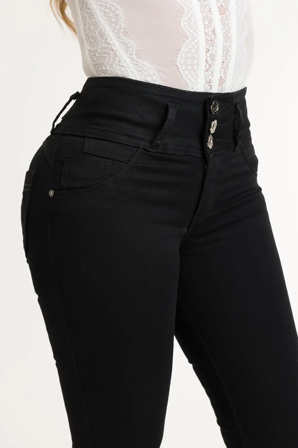 PRETINA ANCHA CON BOLSILLO TONO NEGRO 3