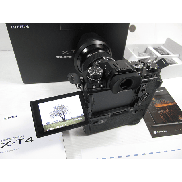  Fujifilm X-T4 - Pouco uso, estado excelente só 9 mil disparos 