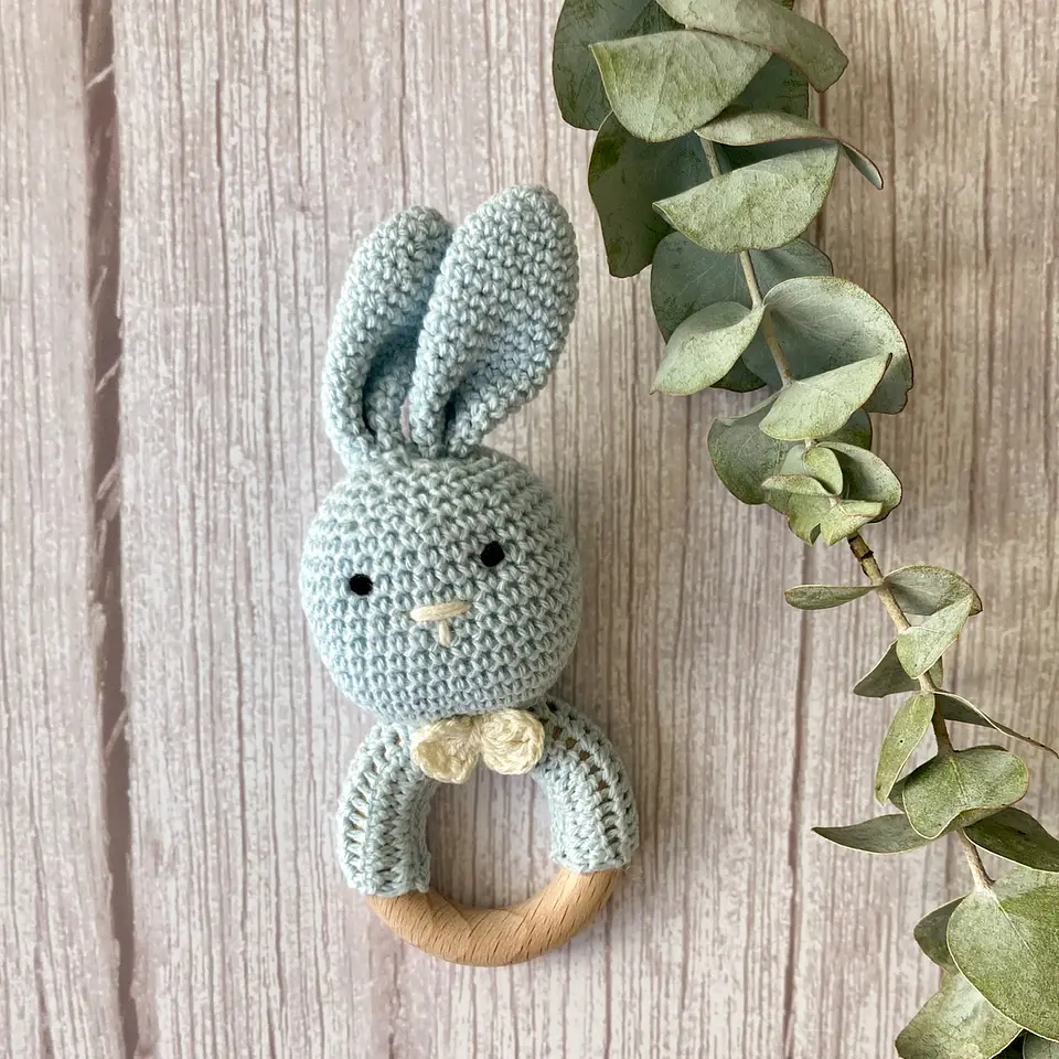 Mordedor de Crochet Conejo Blanco 3