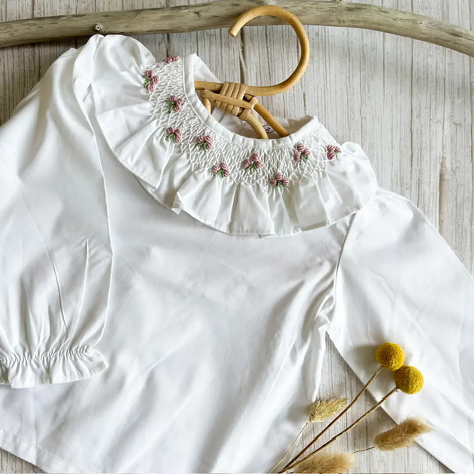 Blusa Amelia Punto Smock 2