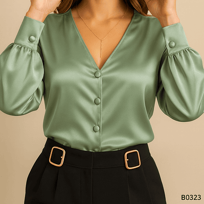 Blusa Satinada con Botones y Puño Decorativo