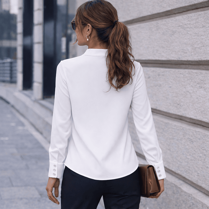 Blusa elegante con cuello anudado 8