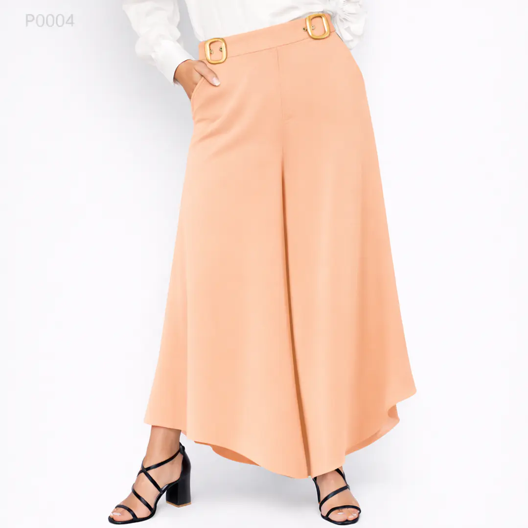 Pantalón Palazo con Hebillas doradas 4