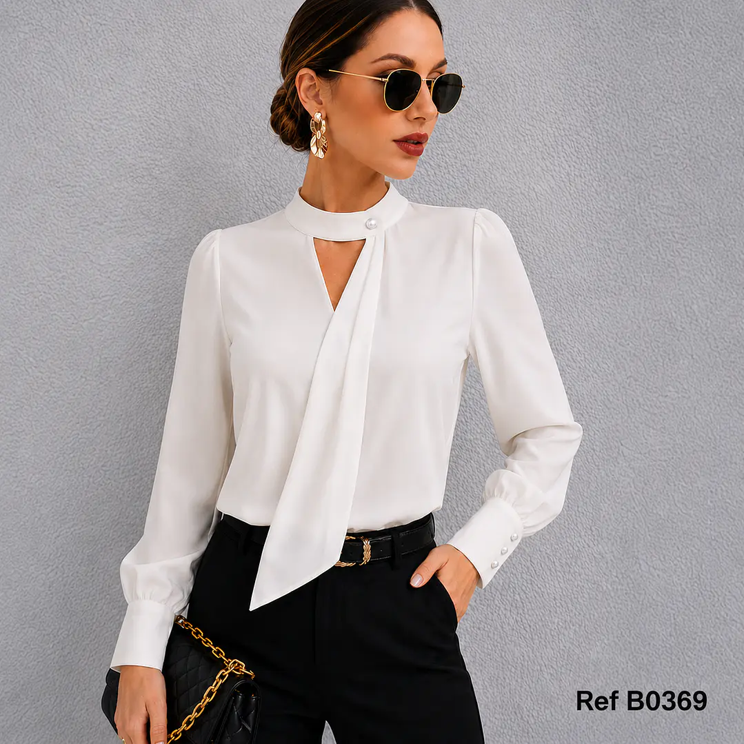 Blusa Elegante Con Escote y detalle en el cuello 1