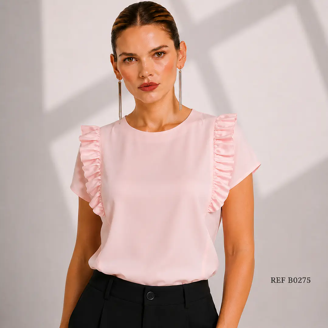 Blusa de moda con arandelas cortas 2
