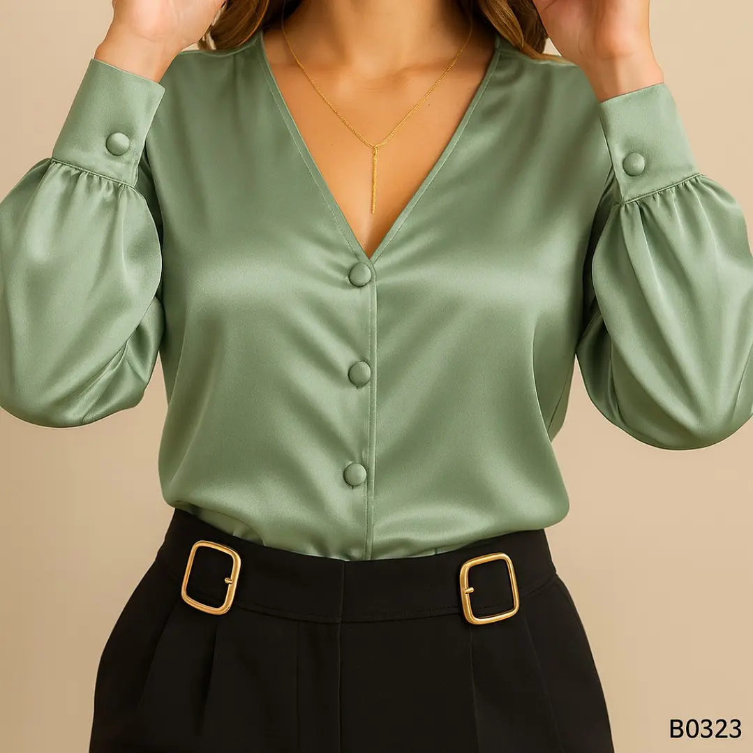 Blusa Satinada con Botones y Puño Decorativo 3