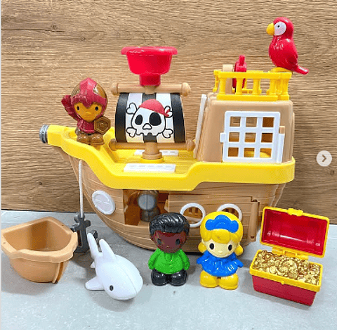 BARCO PIRATA INFANTIL CAJA