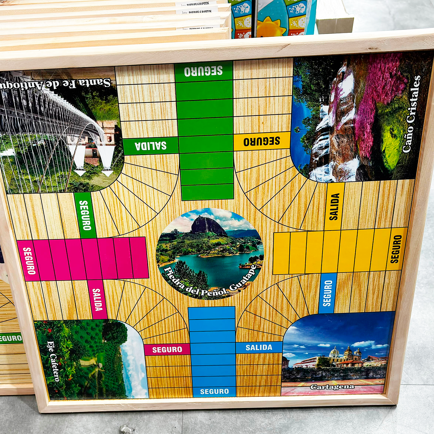 PARQUES IMANTADO DE MADERA JUGUETES DE MESA DIDACTICO 4 Y 6 PUESTOS 2