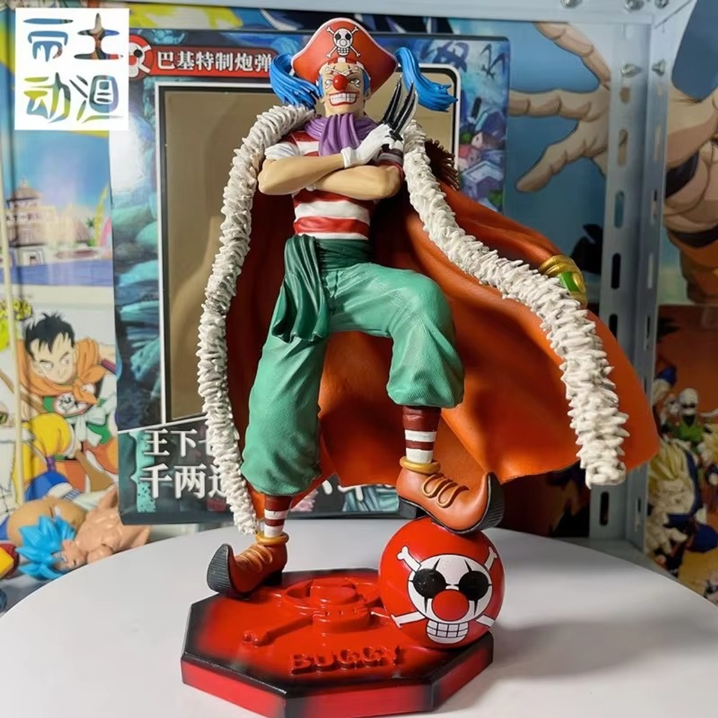 Estatua One Piece Buggy Figura de Anime 25cm 2