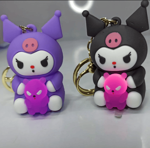  Llaveros Sanrio Peluche Didácticos Kuromi Con Linterna