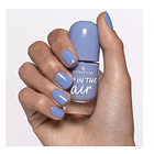 UP IN THE AIR ESMALTE ESSENCE 3