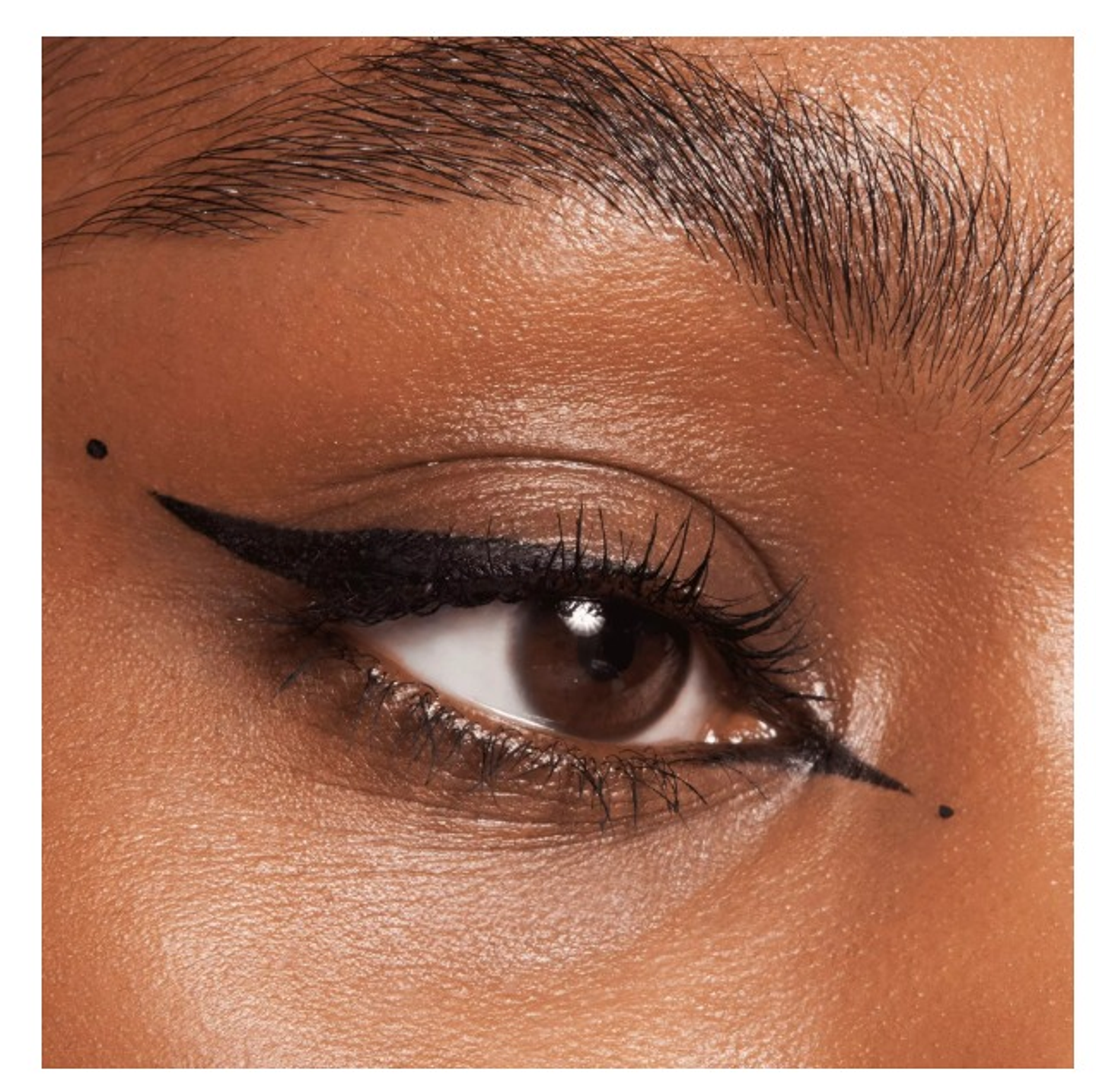 DELINEADOR LIQUIDO PEN ESSENCE 3