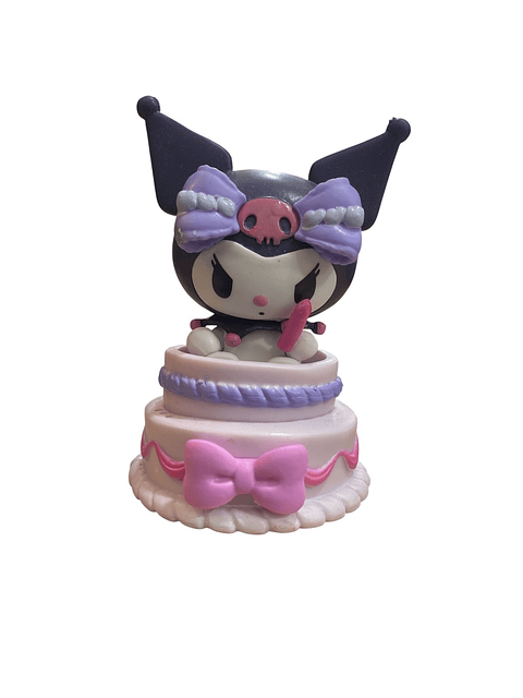 FIGURA KUROMI VERSIÓN FIESTA DE PASTEL