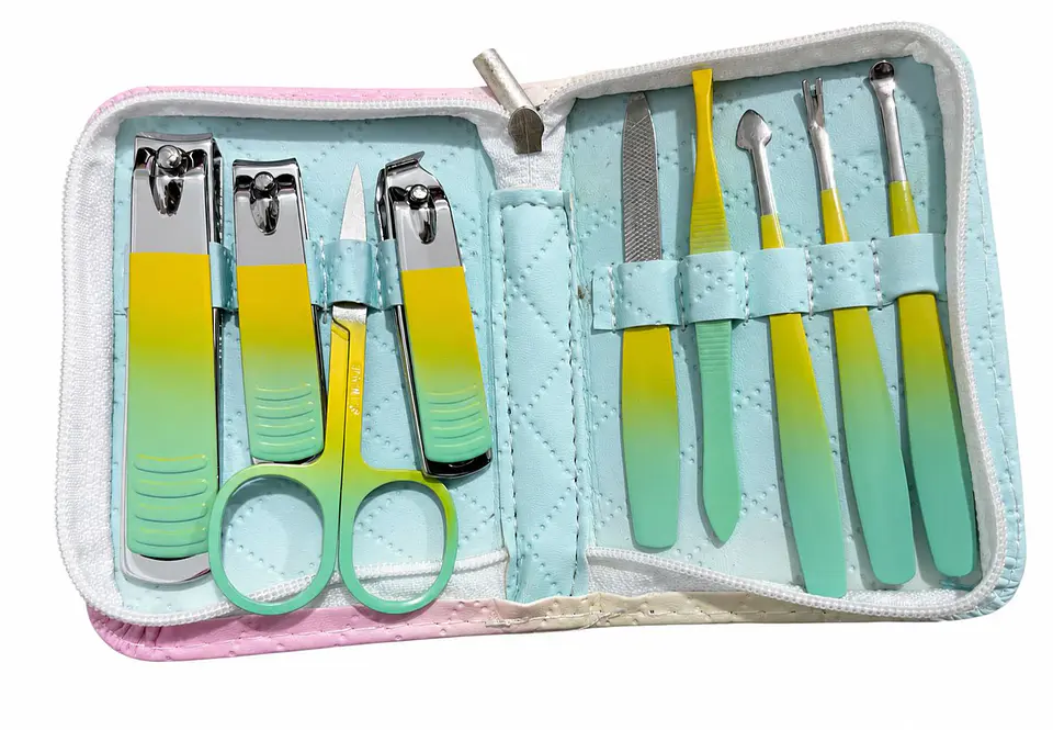 KIT DE MANICURA 1