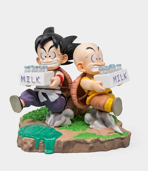 GOKU KRILIN LECHE DRAGON BALL