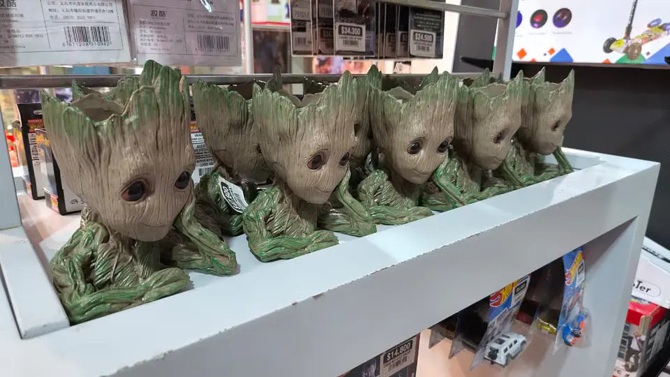 MACETA MATERA GROOT FIGURA AVENGERS 3