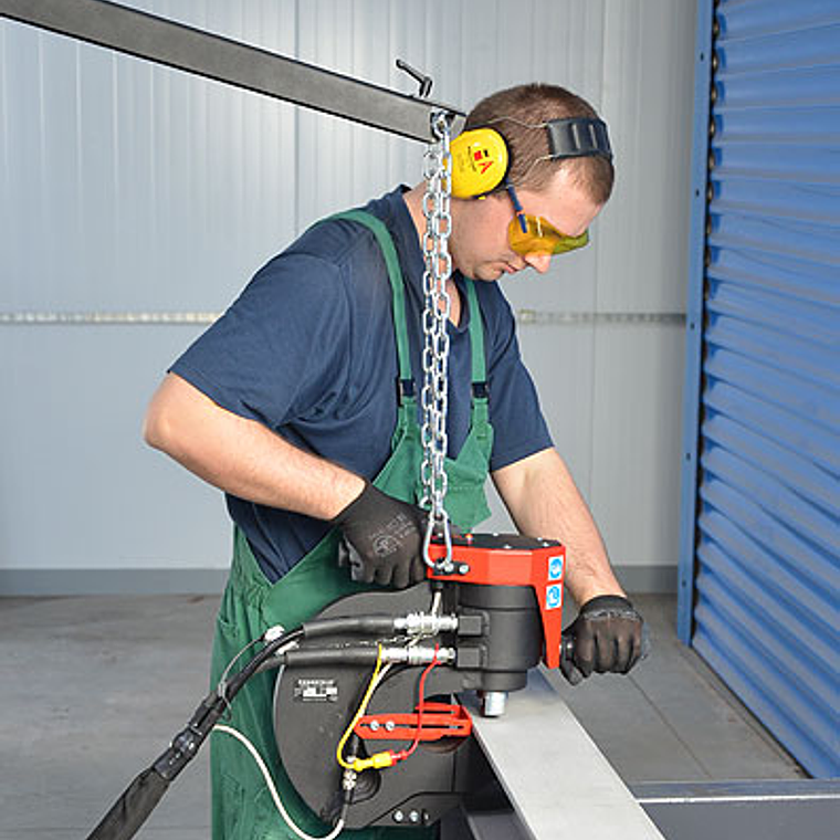 PUNZONADORA PORTATIL HIDRAULICA PROMOTECH PRO-110CV 4