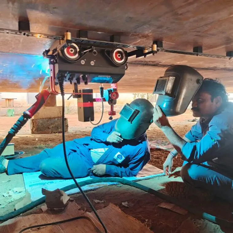 Tractor de Soldadura PROMOTECH LIZARD | Equipo Automático Programable para Soldadura Industrial 7