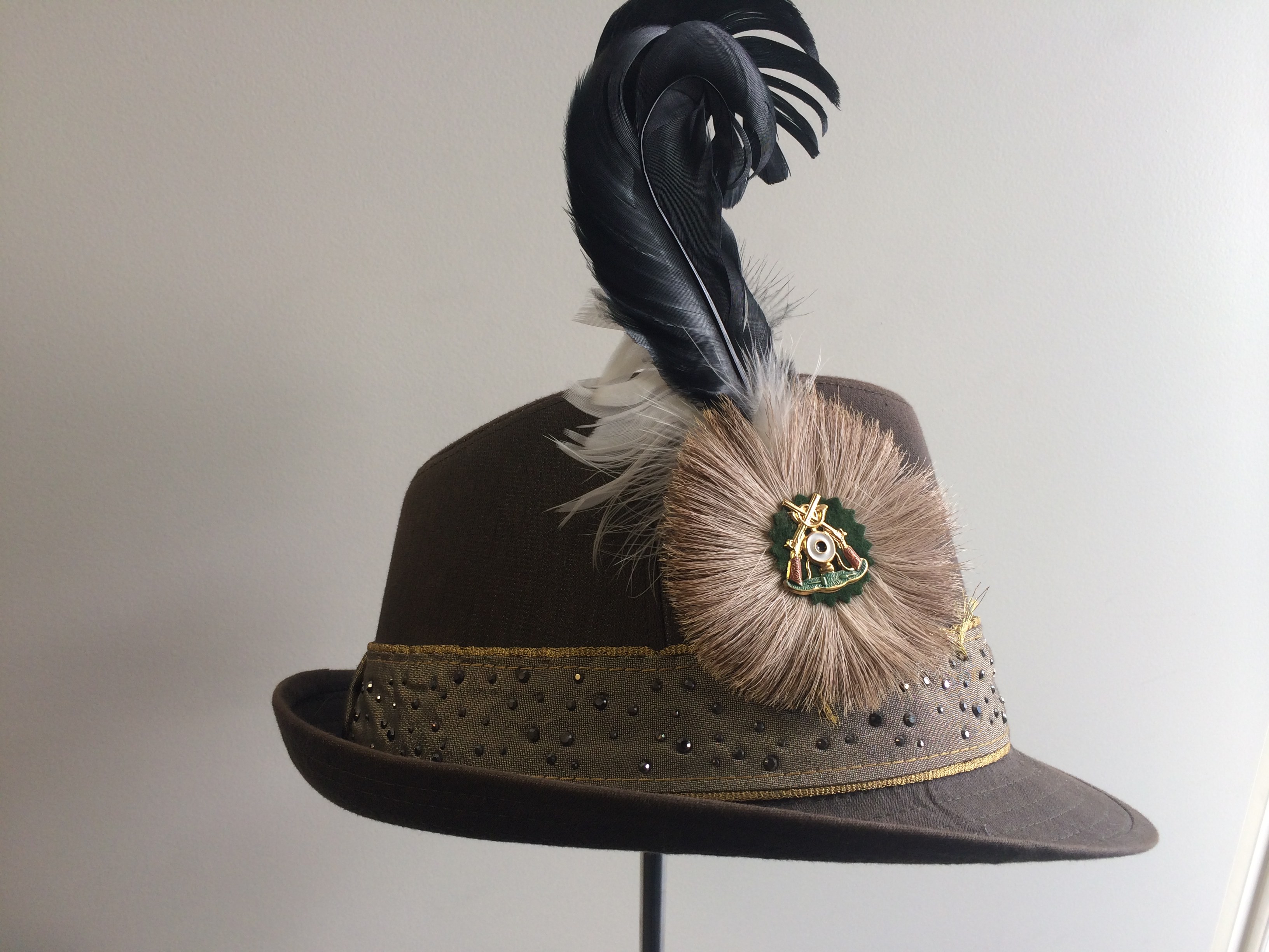 janosch moldau boss hat with bavarian feather 