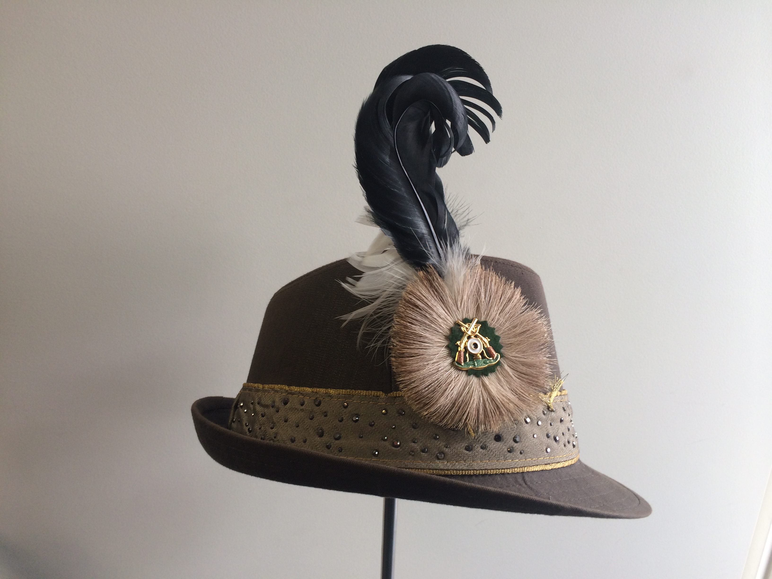 janosch moldau boss hat with bavarian feather 