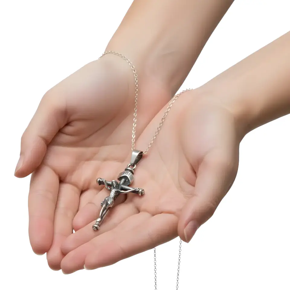 Collar Crucifico Cristiano Macizo Acero Plateado 3