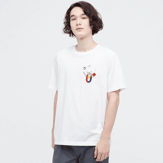 Polera Uniqlo Pokémon Meets Artist  2022 Magnamite (tallas Japonesas)