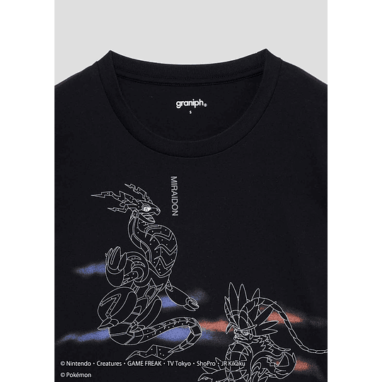 Polera Graniph X Pokemon - Koraidon y Miraidon