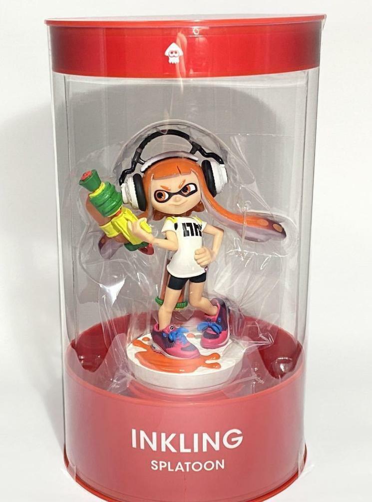 Inlking Statue - Nintendo Tokyo