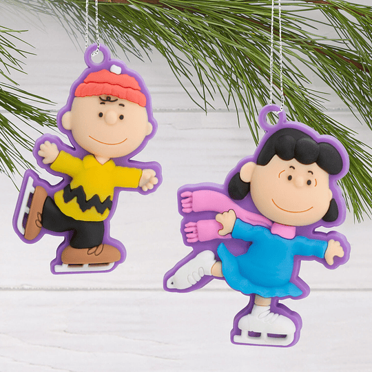Hallmark Ornaments And Tree Topper I Mini Peanuts®, Set of 5